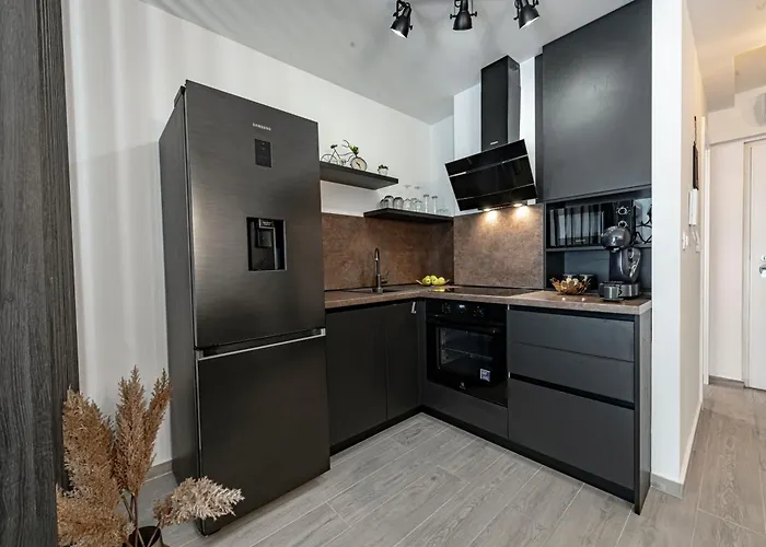 Modern Lacus Dubrovnik