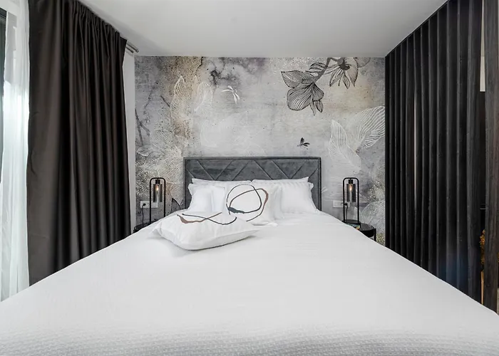 Appartement Modern Lacus