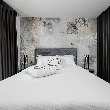 Apartment Modern Lacus