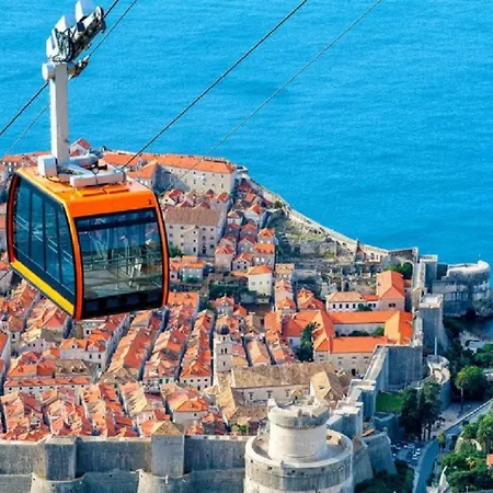 Appartement Modern Lacus *